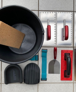 Alternative view of Fliesenlegerset 9teilig Baueimer 16L Zahnkellen Glättekelle Holzgriff Waschbrett Knieschützer Schwarz Fugbrett ConToo CT02