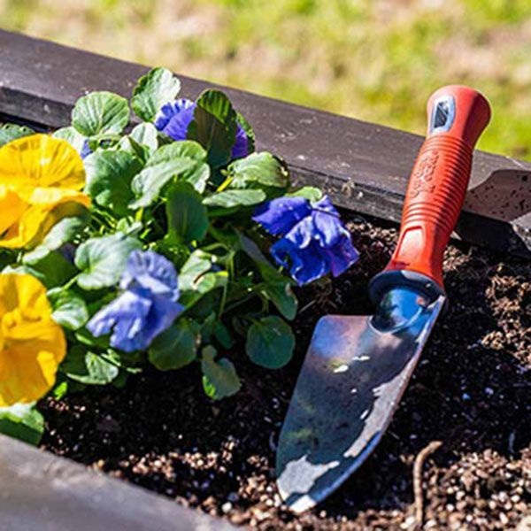 91365_Gartenschaukel-Pflanzkelle-Garden-Weasel-Trowel-10.jpg